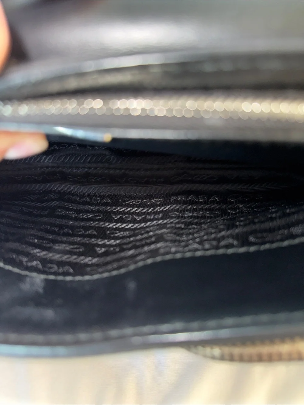 Re-Nylon Spazzolato Double Pocket Buckle Shoulder Bag Black - Picture 7 of 10